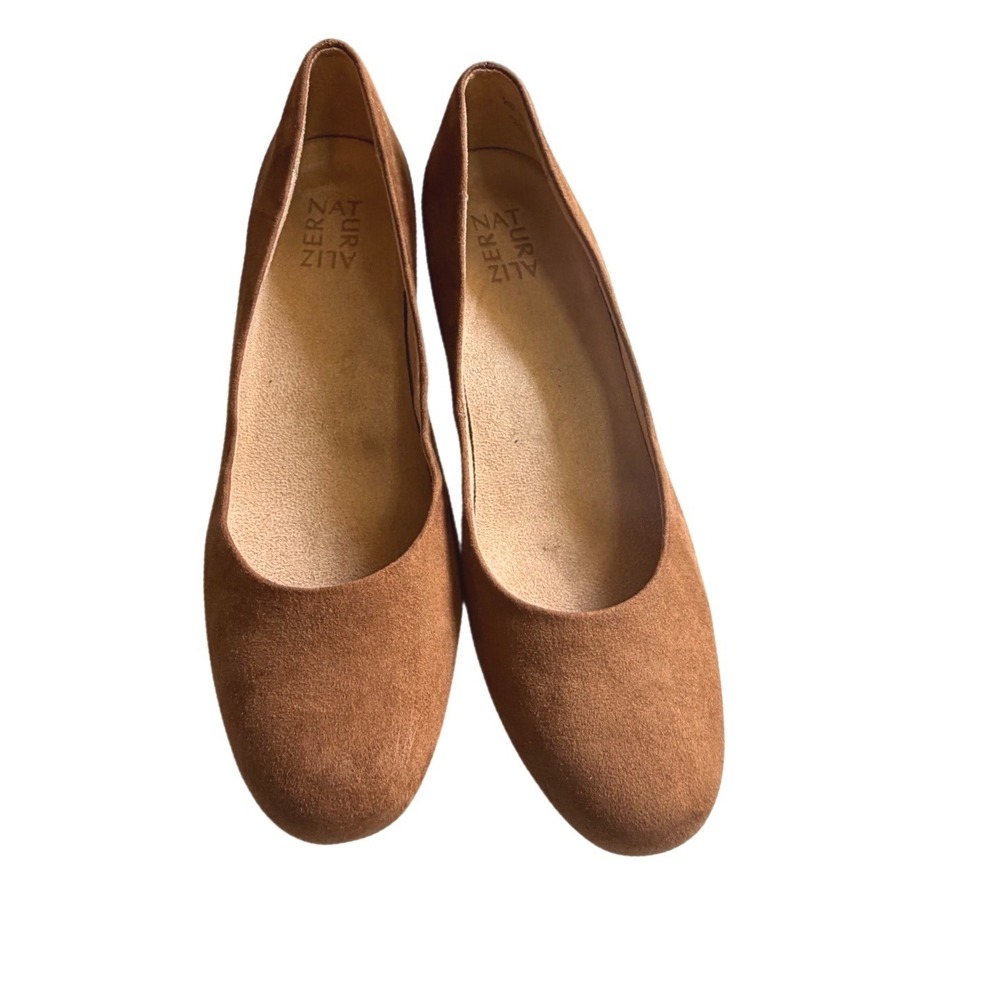 Naturalizer Womens Caramel Brown Suede Round Toe Block Heel Pumps Size 8